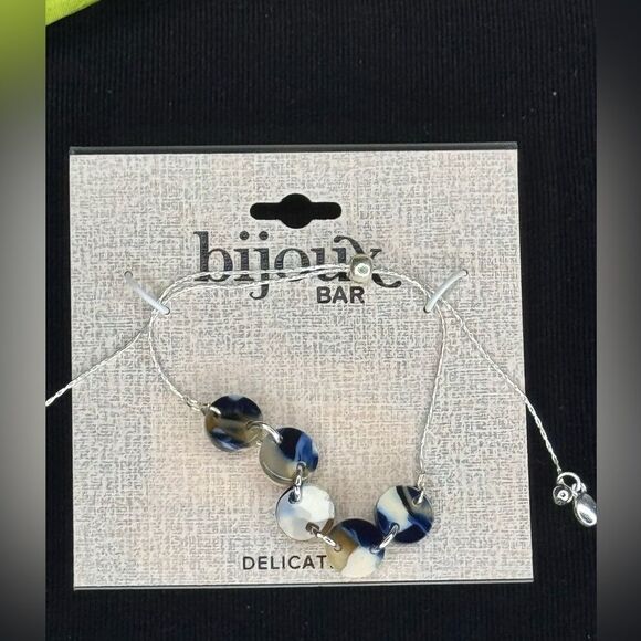 Bijoux Bar DaintySilver Tone Slide Closure Bracelet - Picture 4 of 5